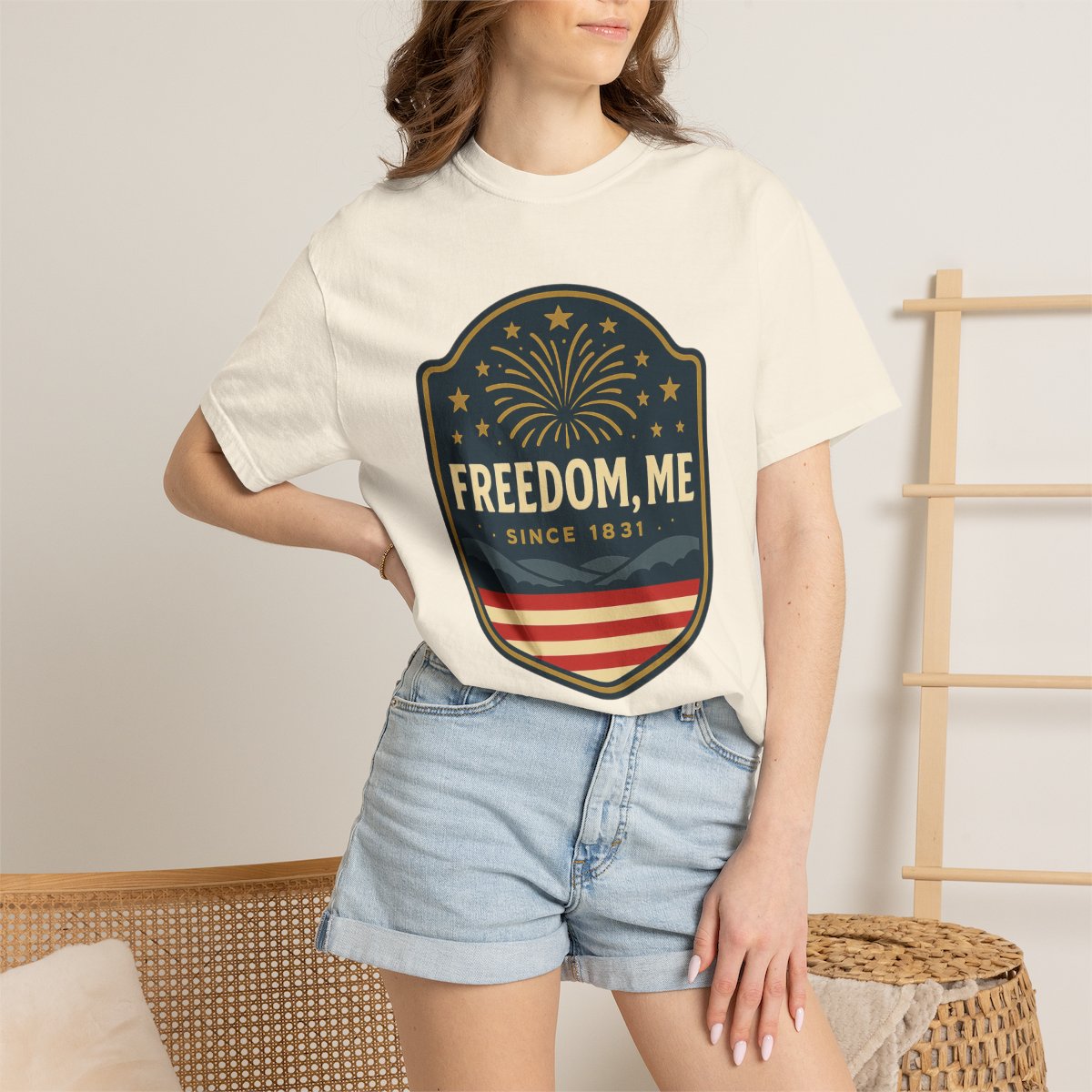 Freedom, NH – Vintage Badge Tee – Ivory person-5-context