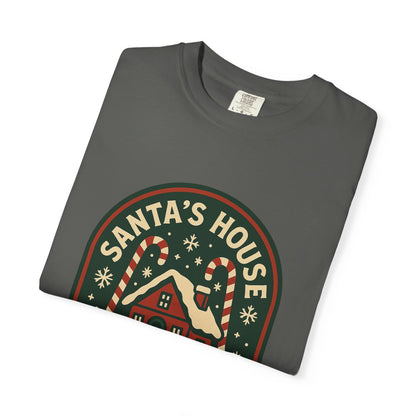 North Pole, AK – Vintage Badge Tee – Pepper folded
