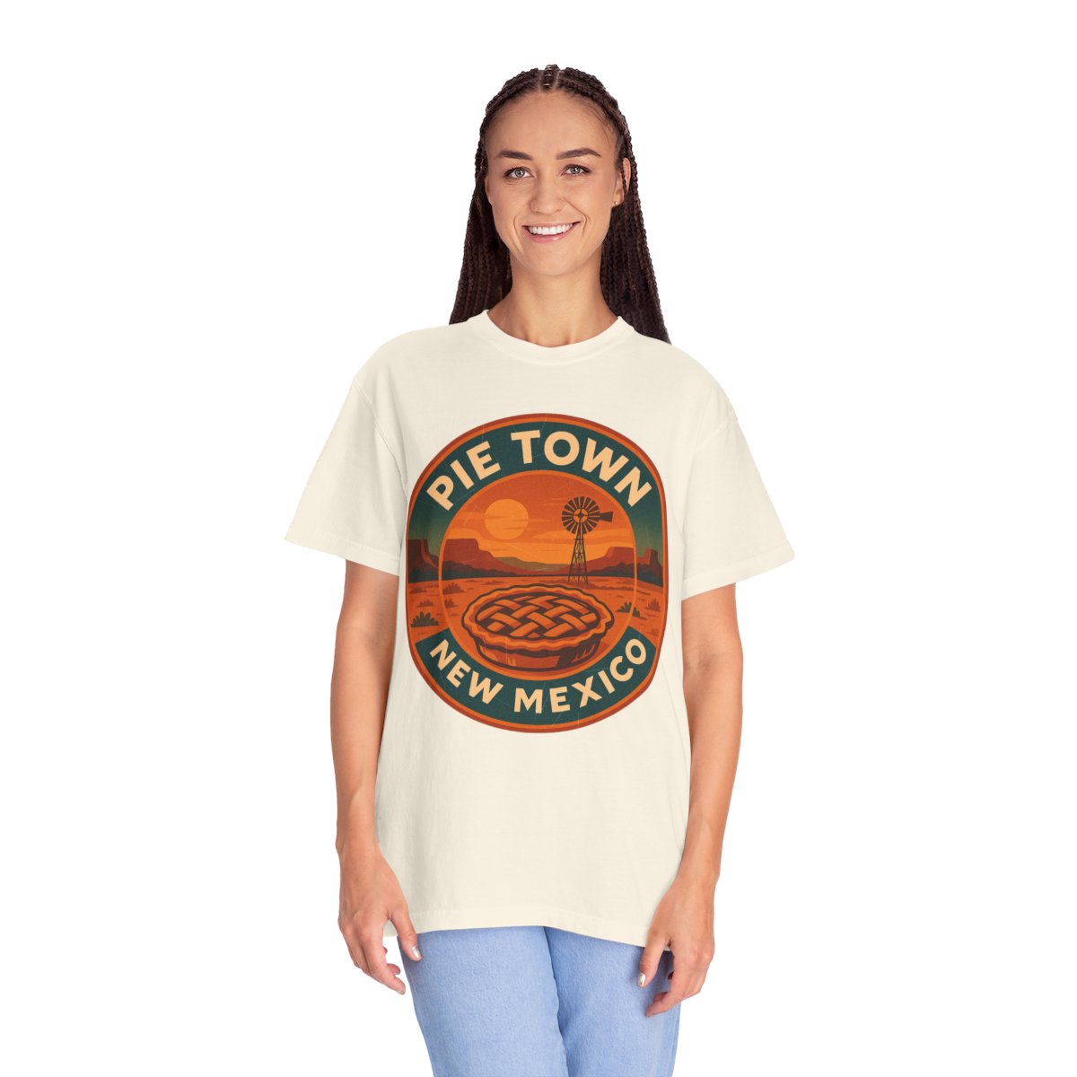 Pie Town, NM — Vintage Badge Tee T-shirt – Ivory person-2